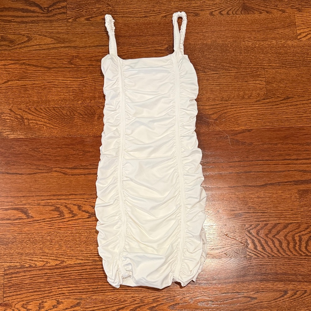 Katie J girls White Ruched Bodycon Mini Dress size Large like new